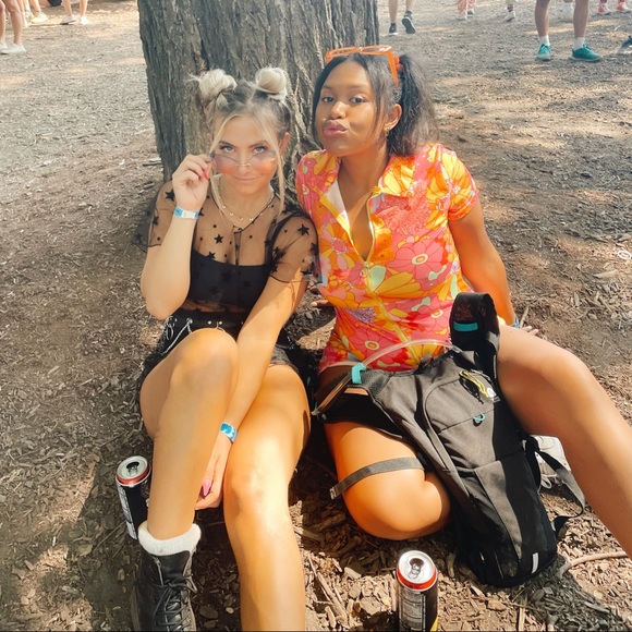 Meet your Posher, Ashley - Picture 1 of 1